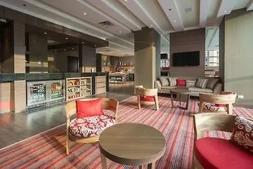 Hampton By Hilton Medellin Otel
