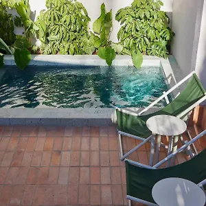 Antipoda Boutique ***** Medellín