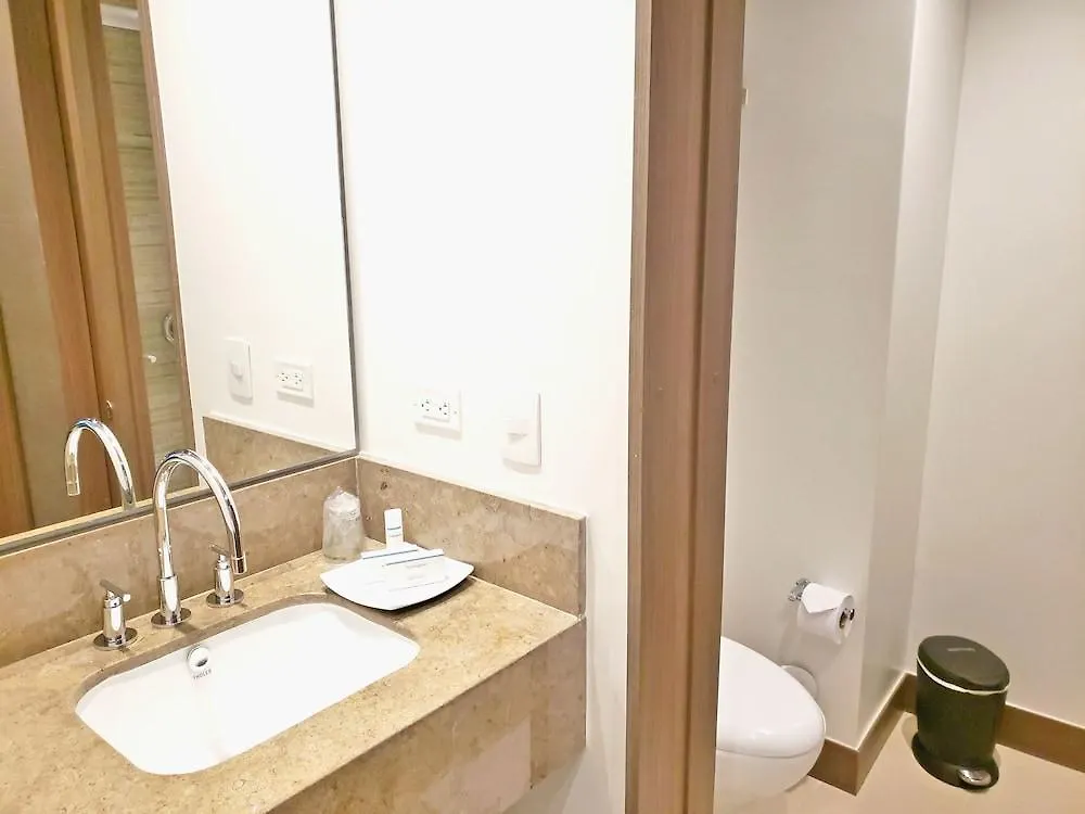 ****  Hampton By Hilton Medellin Hotel Colombia
