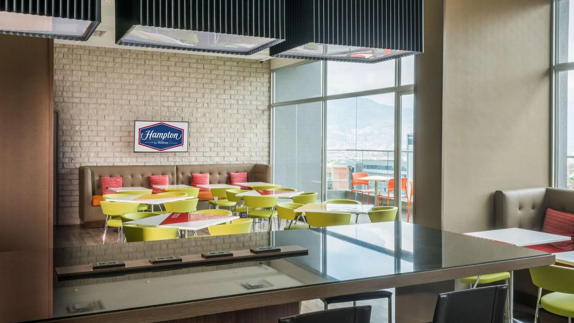 Hampton By Hilton Medellin Hotel