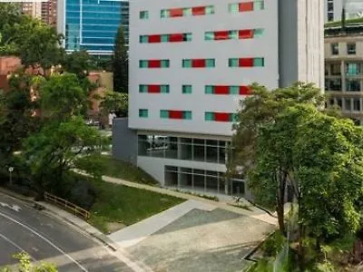 Hampton By Hilton Medellin Hotel 4*,  Colombia