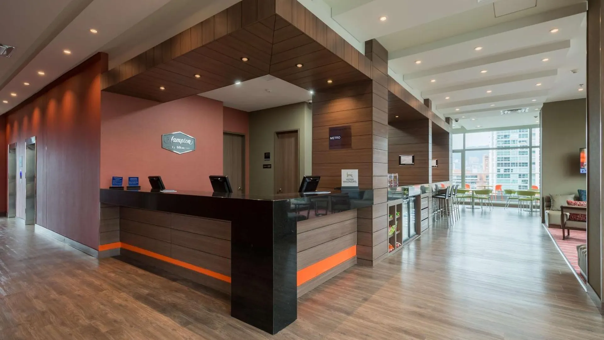 Hampton By Hilton Medellin Hotel 4*,  Colombia