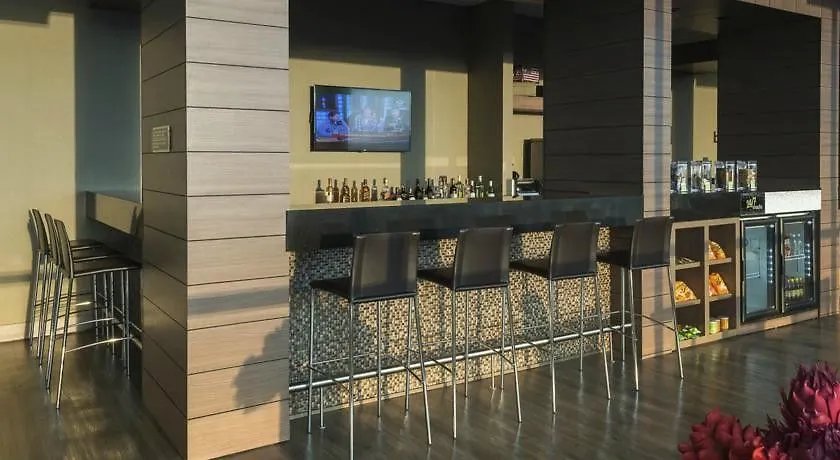Hampton By Hilton Medellin Hotel