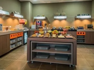 Hampton By Hilton Medellin Hotel